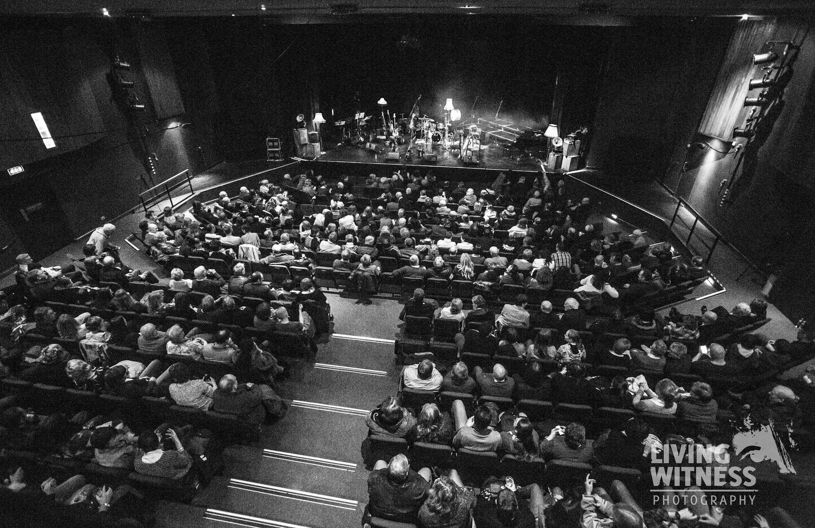 A full house enjoying the Henry Girls in concert at An Grianan Theatre, Donegal in Feb 2014. Photo by Living Witness Photography. All rights reserved. Do not reproduce without permission.