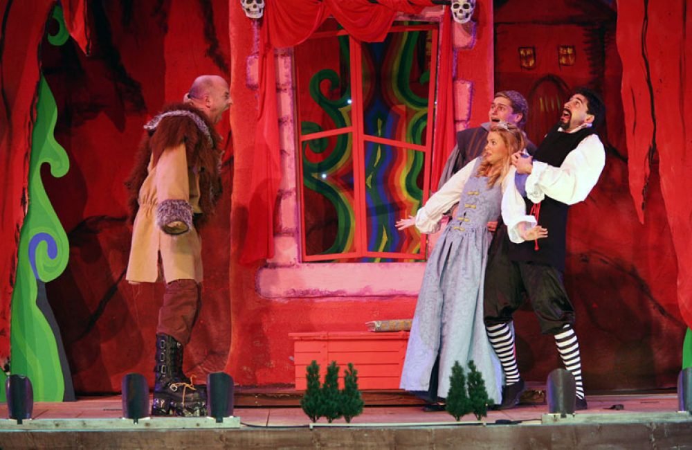 Jack and the Beanstalk, An Grianán Theatre, 2006.
Declan Birney, Marie Claire Nolan, David Gilna and Russell Smith. Photo: Declan Doherty