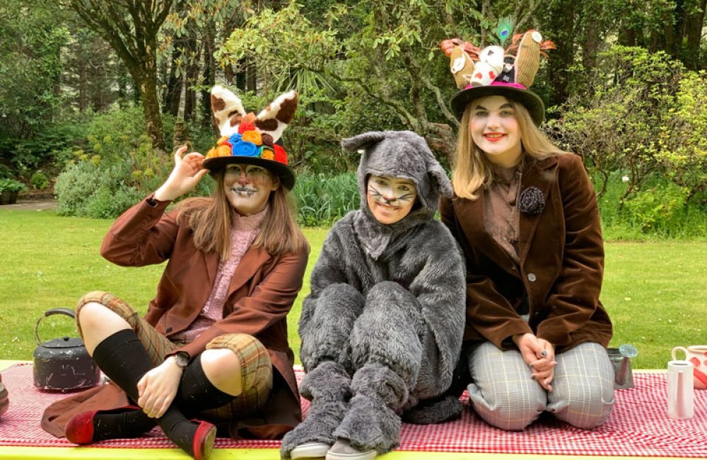 An Grianán Youth Theatre's  Alice's Adventures in Wonderland performed at Glenveagh National Park for Cruinniu na nOg.